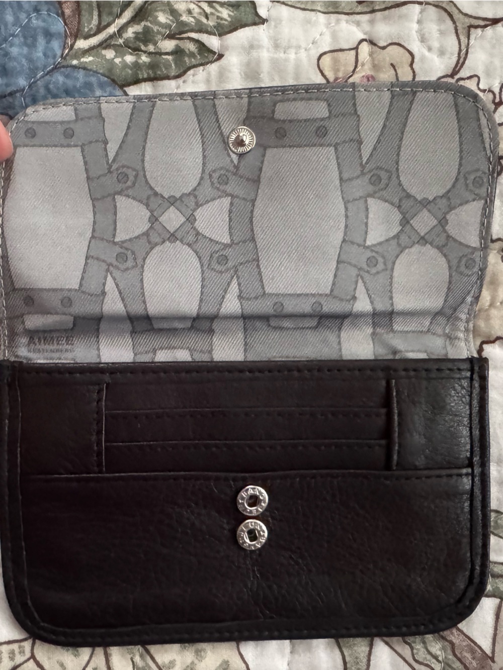 Aimee Kestenberg Black Leather Wallet - Picture 2 of 7